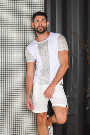 Camiseta Masculina Preta em Viscolycra Detalhes em Paetê