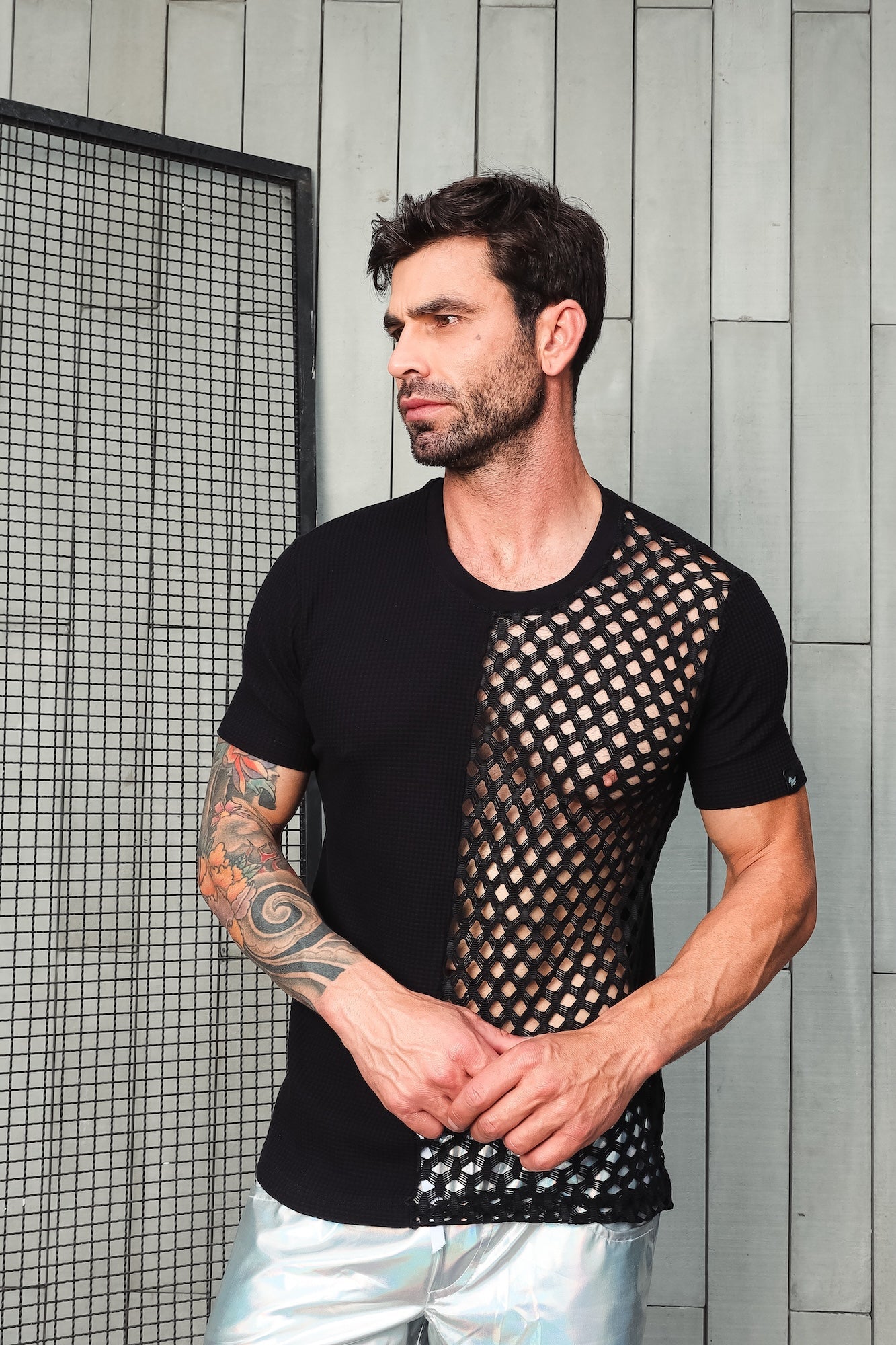 Camiseta Masculina em Viscolycra Metade Arrastão