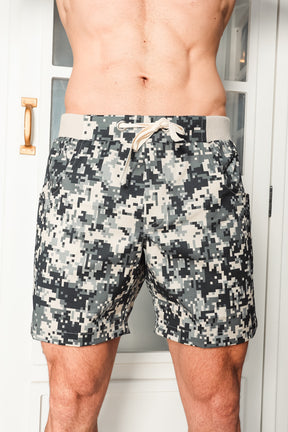 Short Masculino em Sarja Ciber Camuflagem
