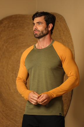 Suéter Masculino Moletinho Verde Mangas Caramelo