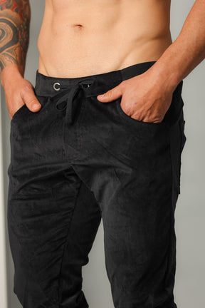 Calça Masculina em Malha Suede