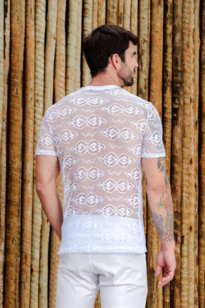 Camiseta Masculina em Renda