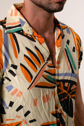 Conjunto Masculino Camisa e Short em  Viscose Floral Bege