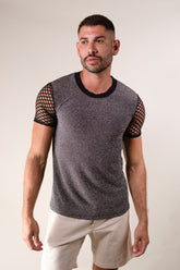 Camiseta Masculina em Lurex Prateado Mangas em Renda