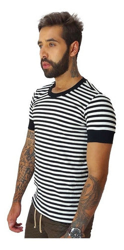 Camiseta Masculina Viscolycra Listrada com Punho nas Mangas