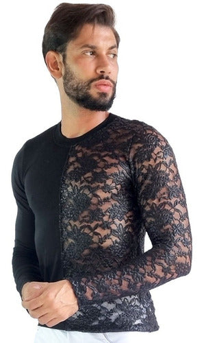 Camiseta Masculina Viscolycra com Detalhes em Renda