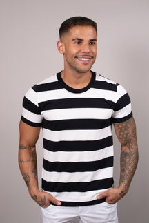 Camiseta Masculina Malha Listrada preto e Branco