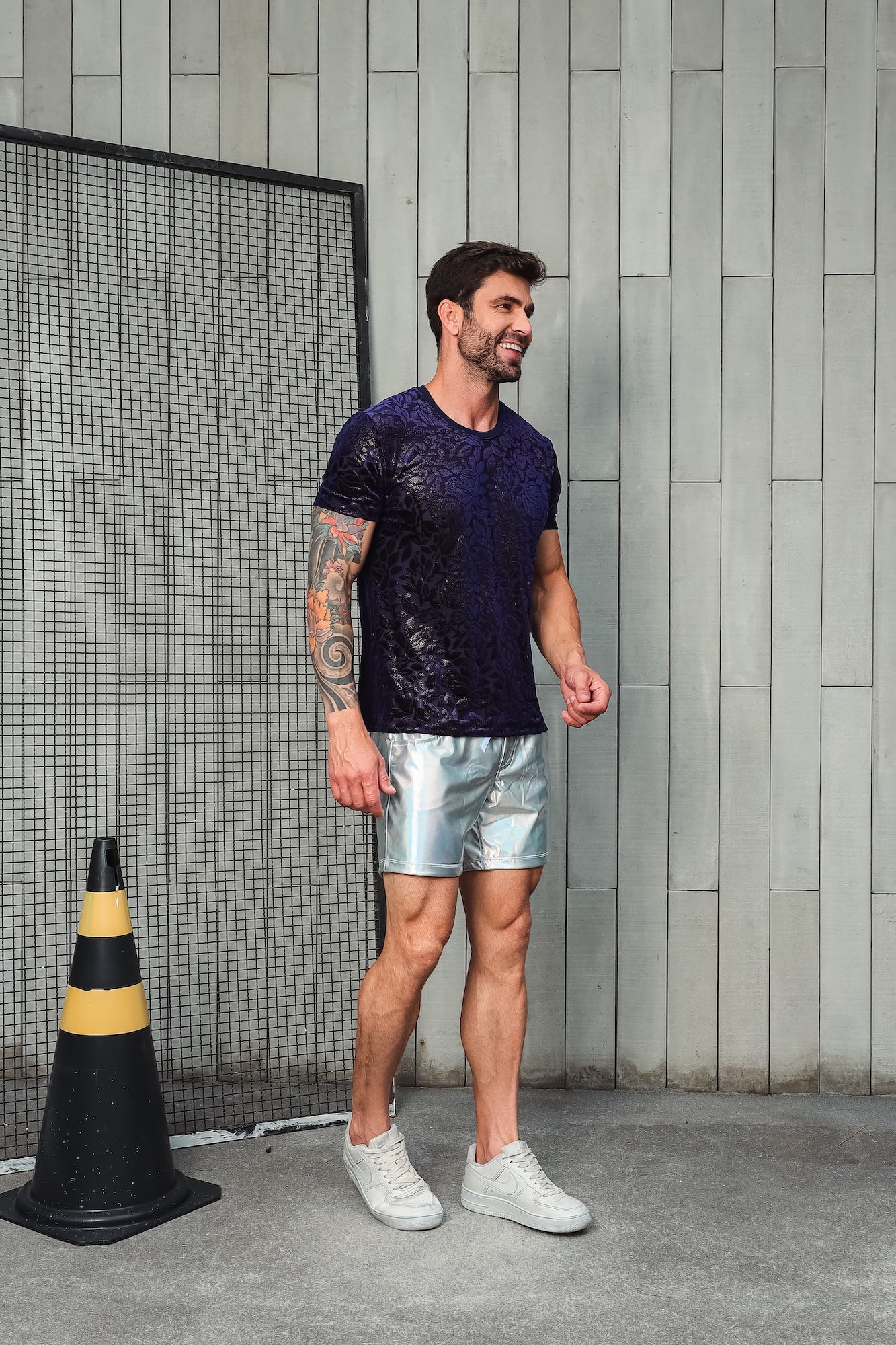 Camiseta Masculina em Devorê de Veludo