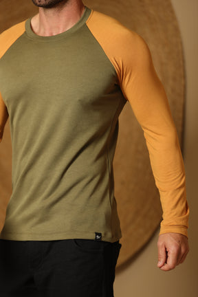 Suéter Masculino Moletinho Verde Mangas Caramelo