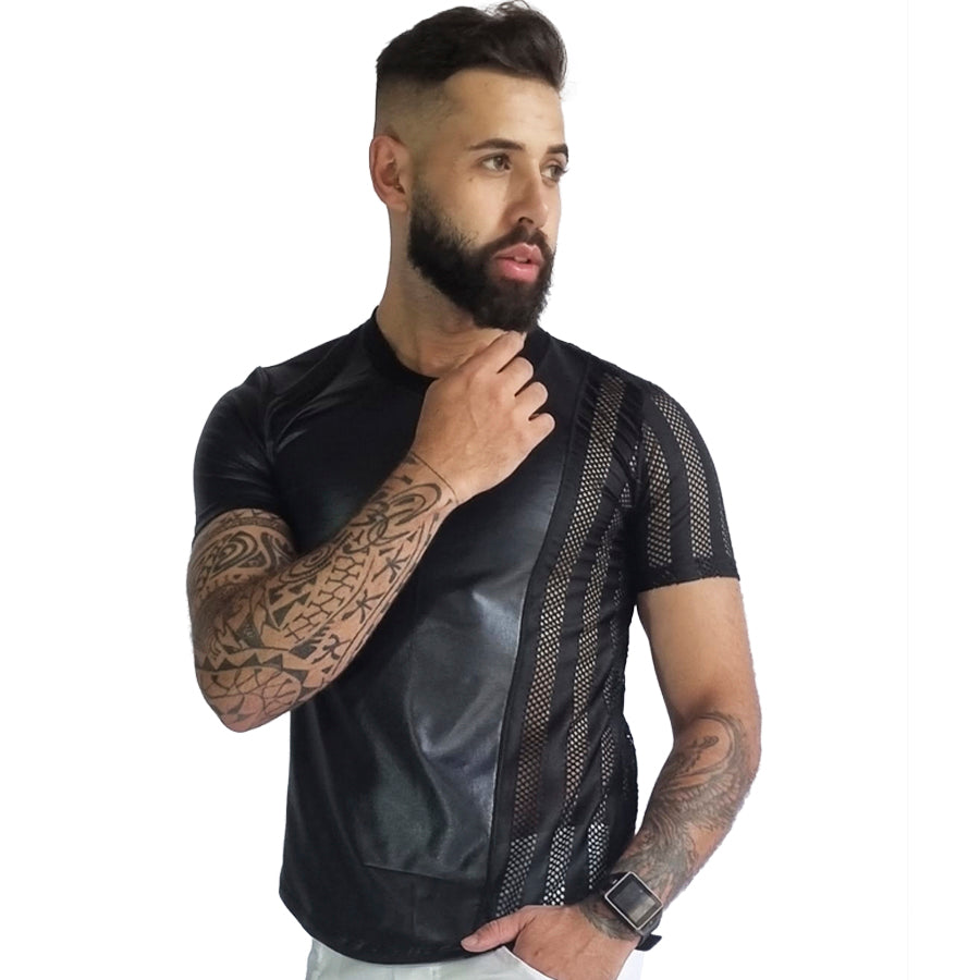 Camiseta Masculina Cirrê com Detalhe Lateral