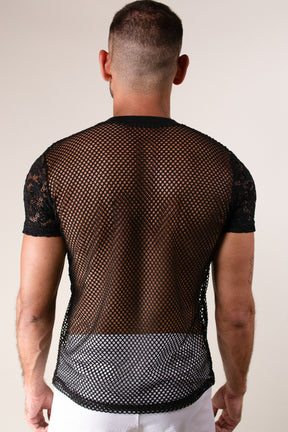 Camiseta Masculina em Arrastão Mangas em Renda