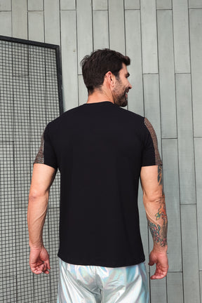Camiseta Masculina em Viscolycra Mangas Paetê Brunella