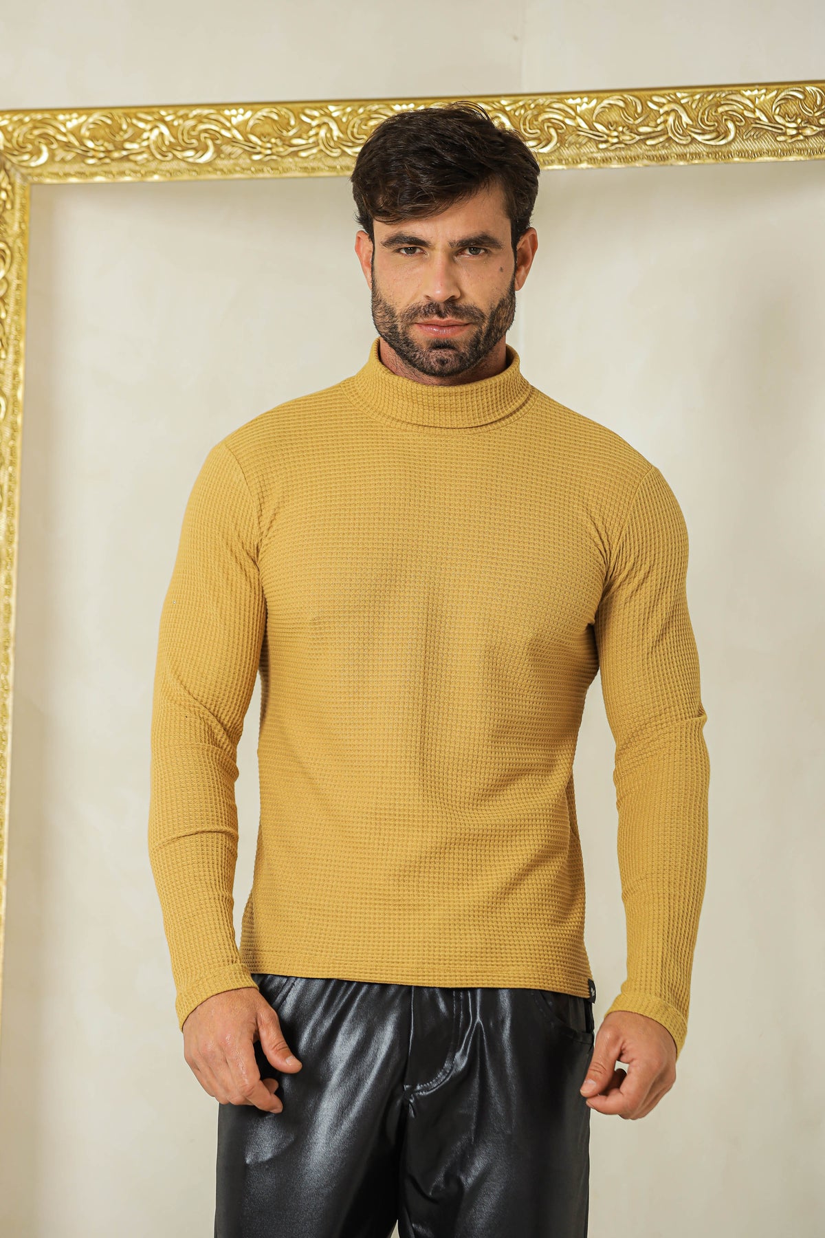 Suéter Masculino em Malha Crepe