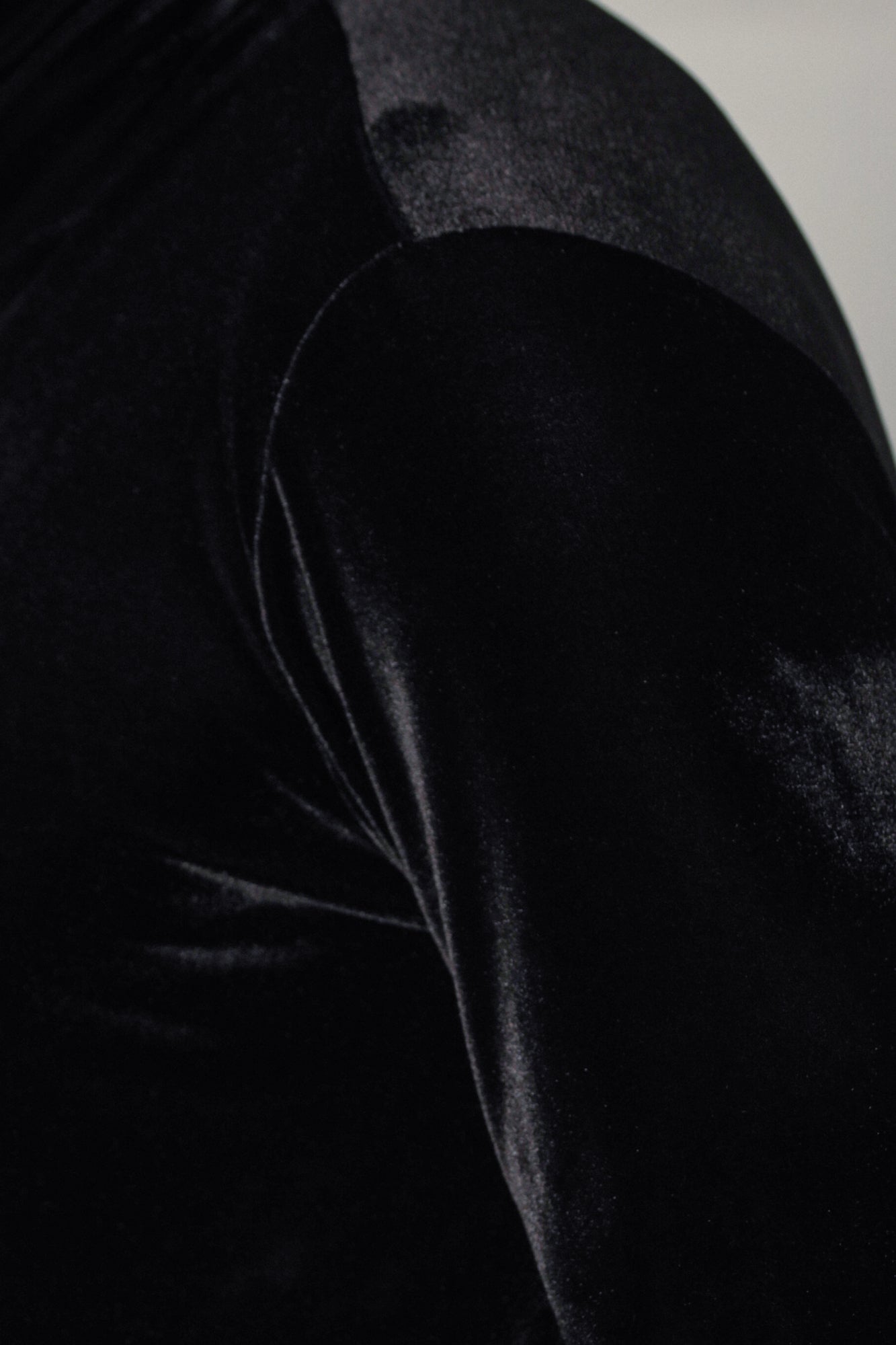Blusa Masculina Cacharrel em Veludo Preto