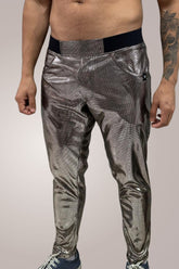 Calça Masculina em Malha Holográfica - Ateliê João Vieira - JotaVê