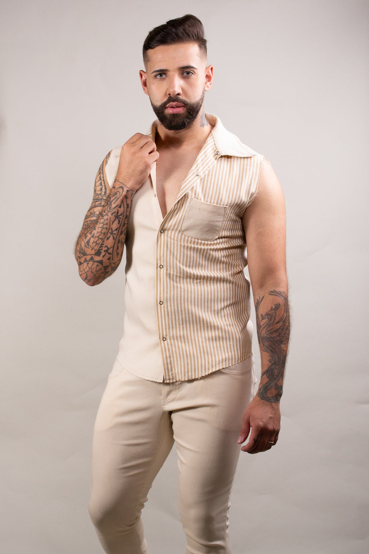 Camisa Masculina Modelo Machão Bengaline Bege - Ateliê João Vieira - JotaVê