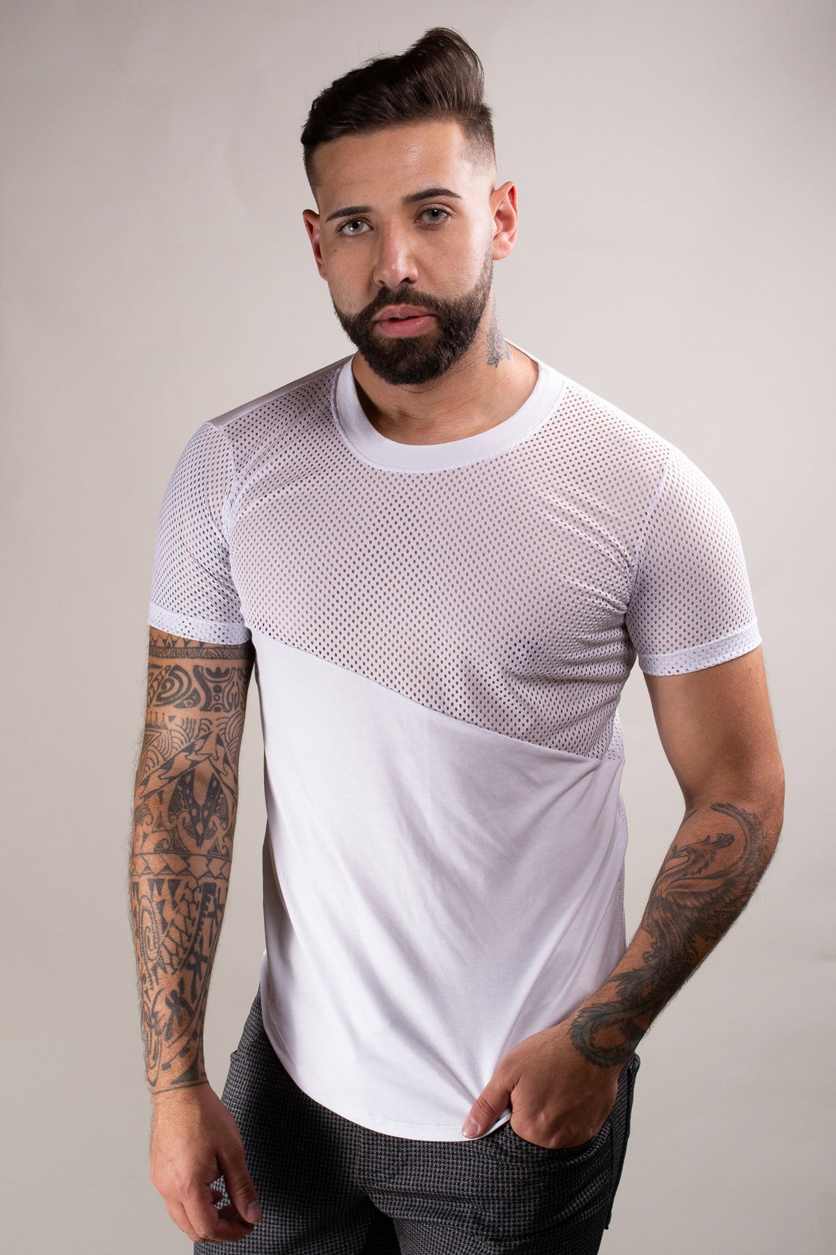 Camiseta Masculina Viscolycra Detalhe Frente e Costas Tela Branca - Ateliê João Vieira - JotaVê