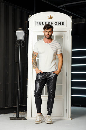 Camiseta Masculina em Lurex Detalhe Malha Listrada