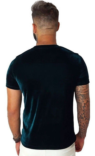 Camiseta Masculina em Veludo Cristal Verde Escuro