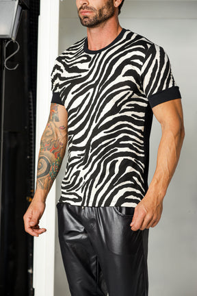 Camiseta Masculina Zebra com Costas em Viscolycra Preta