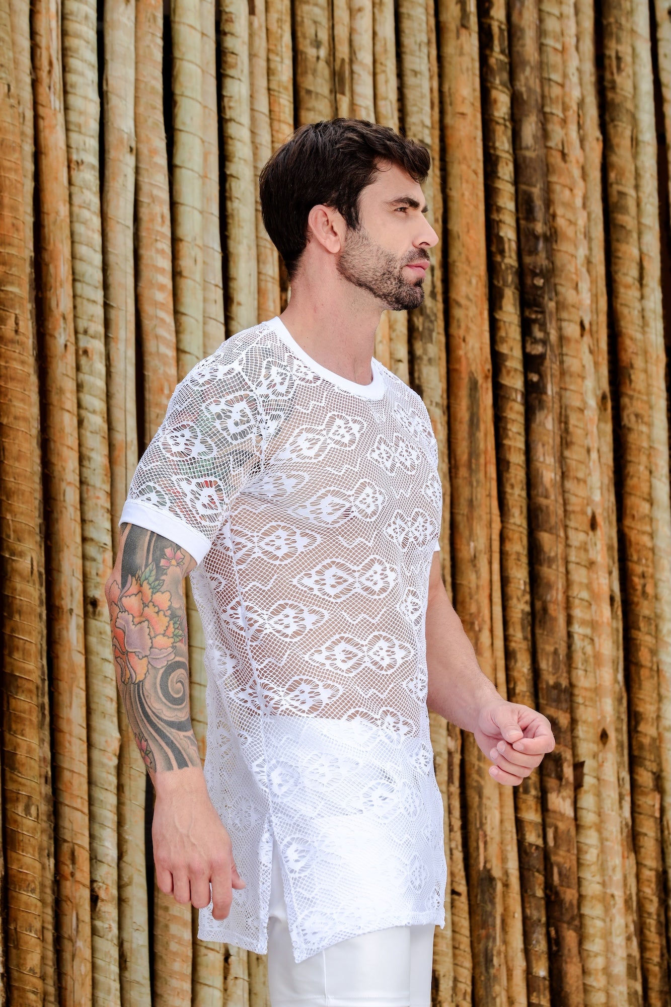 Camiseta Masculina Long em Renda