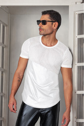 Camiseta Masculina Cirrê com Detalhes em Tela