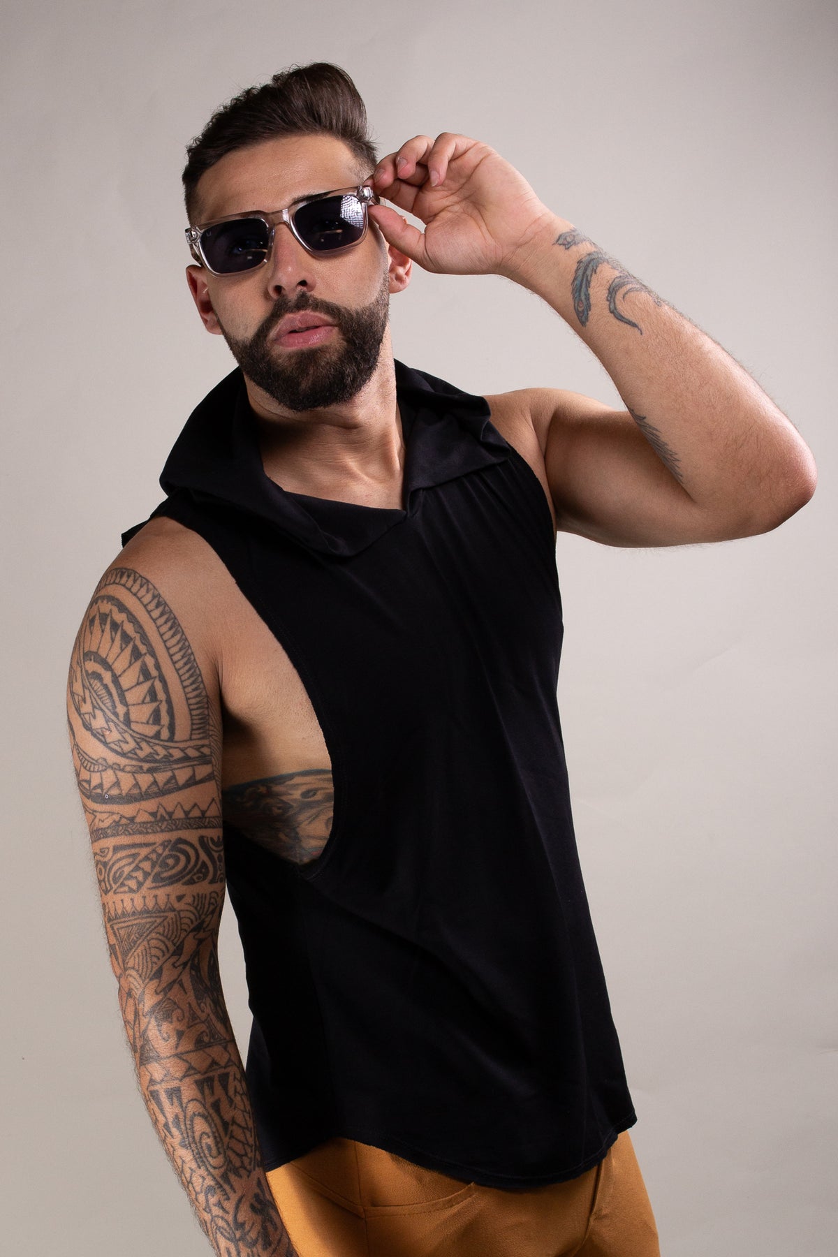 Regata Masculina Moletinho com Capuz Modelo Swag