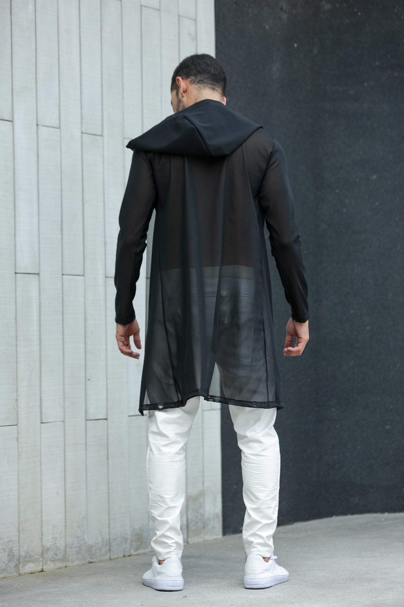 Cardigan Masculino Em Tule