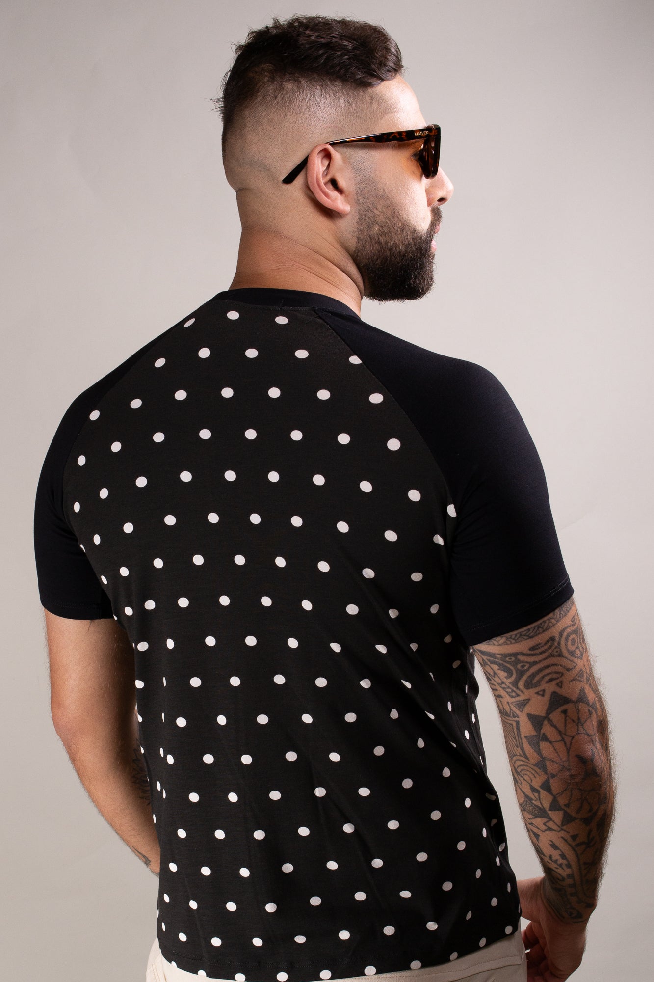 Camiseta Masculina Estampa Poá em Viscolycra Preto