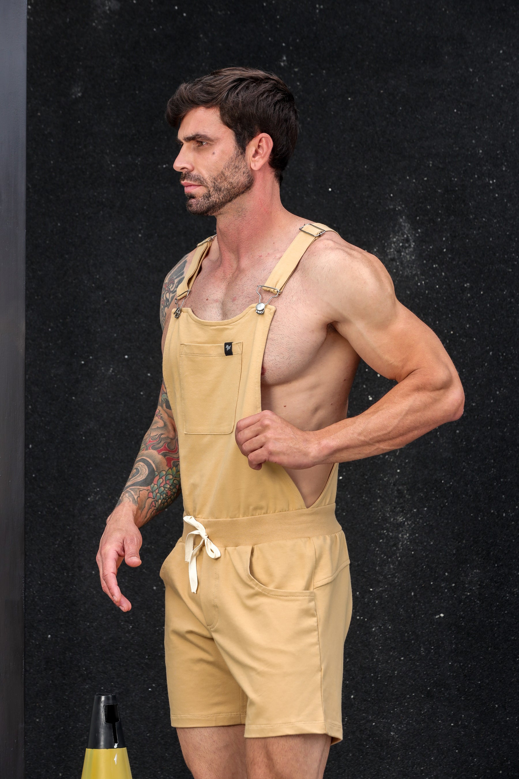 Jardineira Masculina Curta em Malha