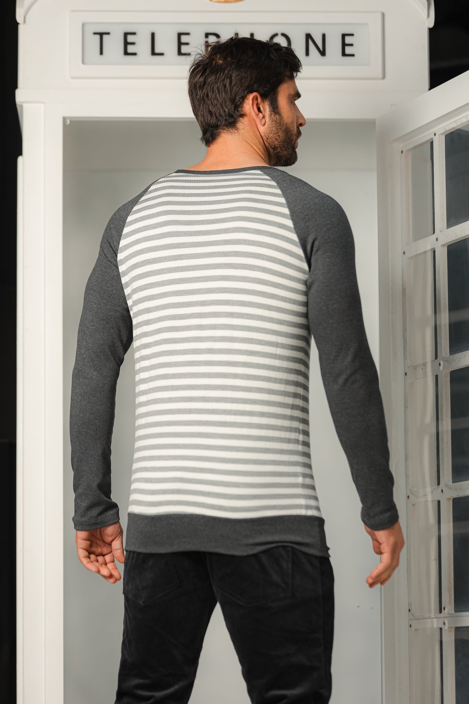 Suéter Masculino Listrado Cinza e Branco