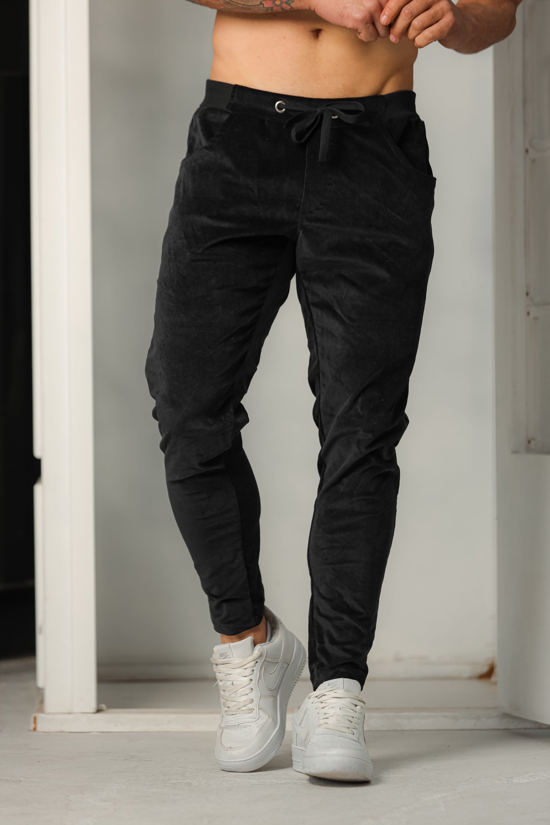 Calça Masculina em Malha Suede