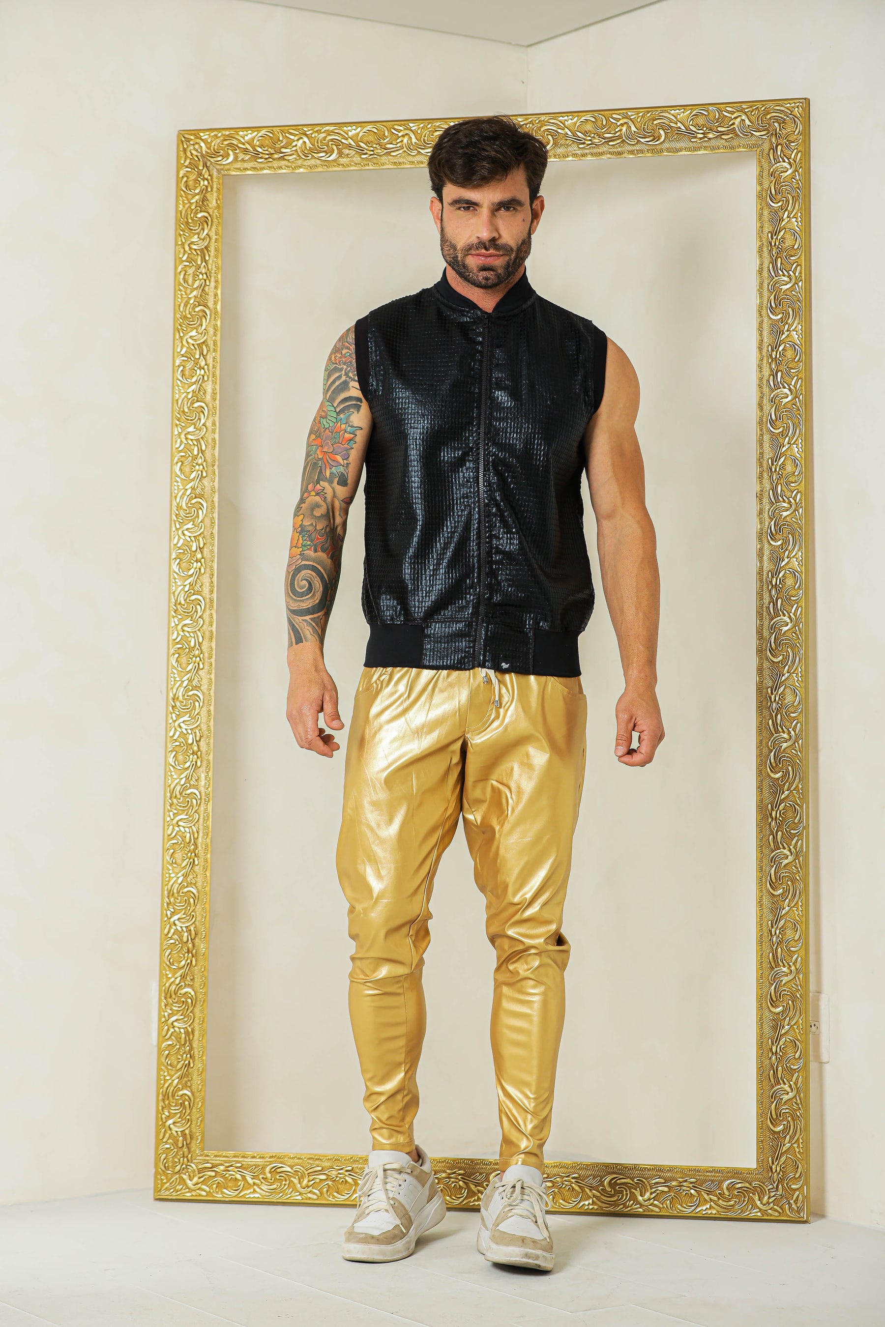 Colete Masculino em Malha Resinada