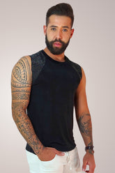 Regata Masculina Machão Preta com Ombro Resinado