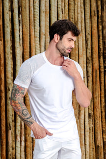 Camiseta Masculina Barra Arredondada Costa em Tela