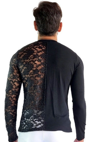 Camiseta Masculina Viscolycra com Detalhes em Renda