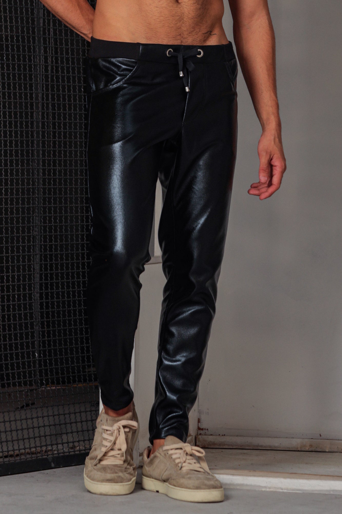 Calça Masculina Resinada Brilhosa