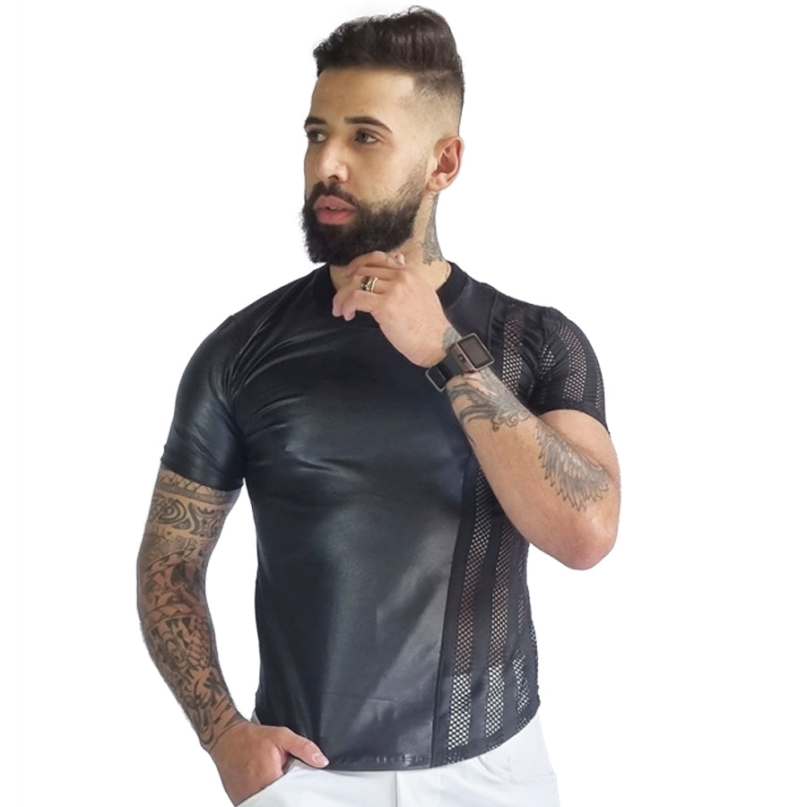 Camiseta Masculina Cirrê com Detalhe Lateral