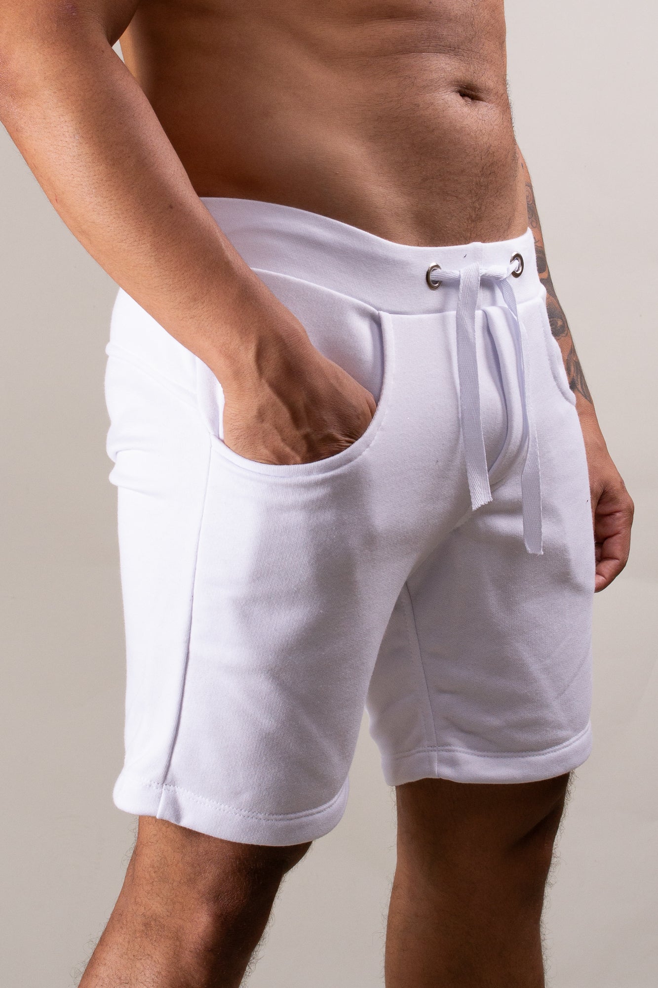 Bermuda Masculina de Moletinho Branco