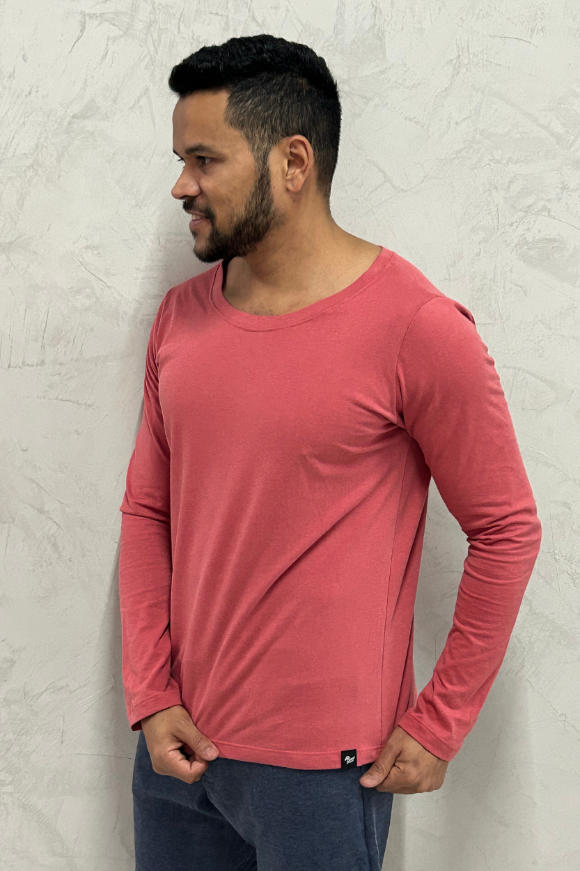 Camiseta Masculina Manga Longa em Viscolycra Gola Canoa