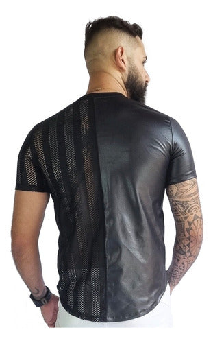 Camiseta Masculina Cirrê com Detalhe Lateral Preto