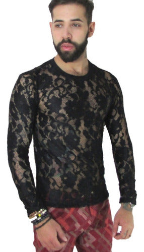 Camiseta Masculina Preta em Renda Floral Ateliê João Vieira | JotaVê