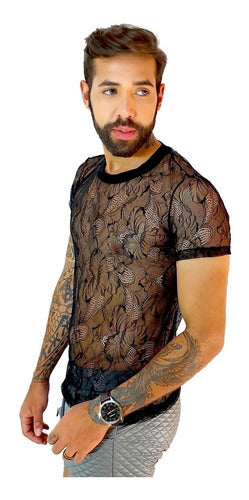 Camiseta Masculina Transparente em Tule Estampado Ateliê João Vieira | JotaVê