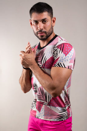 Camiseta Masculina em Viscolycra Estampa Folhagem Colorida Ateliê João Vieira | JotaVê